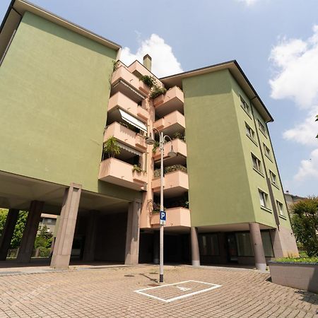 Oasis Luxury - A.C/Terrace/2Bedrooms แบร์กาโม ภายนอก รูปภาพ