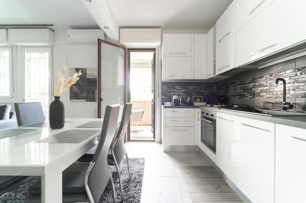 Oasis Luxury - A.C/Terrace/2Bedrooms แบร์กาโม ภายนอก รูปภาพ