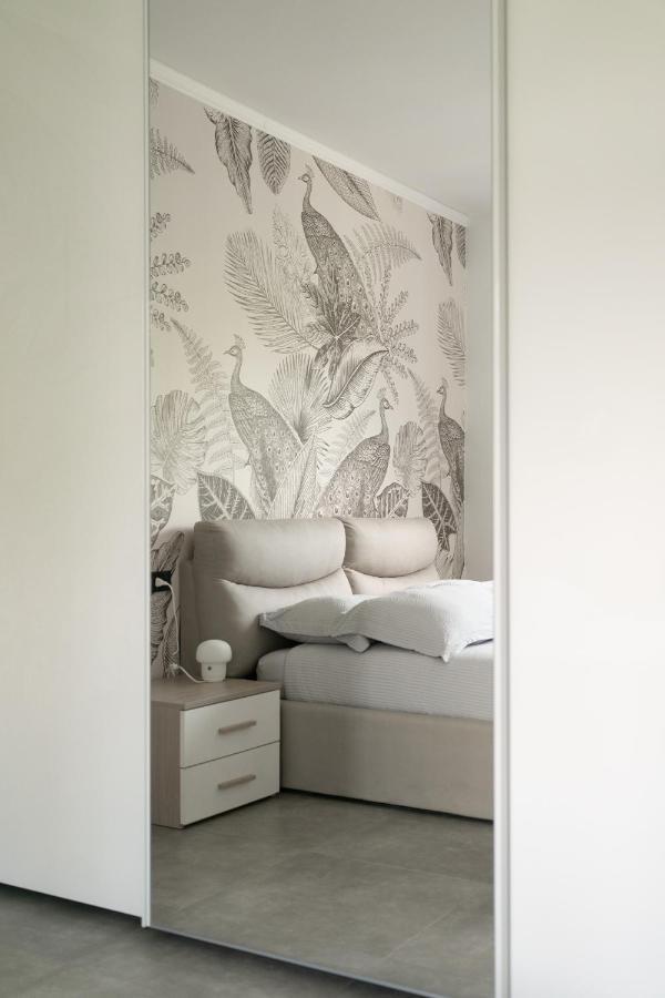 Oasis Luxury - A.C/Terrace/2Bedrooms แบร์กาโม ภายนอก รูปภาพ